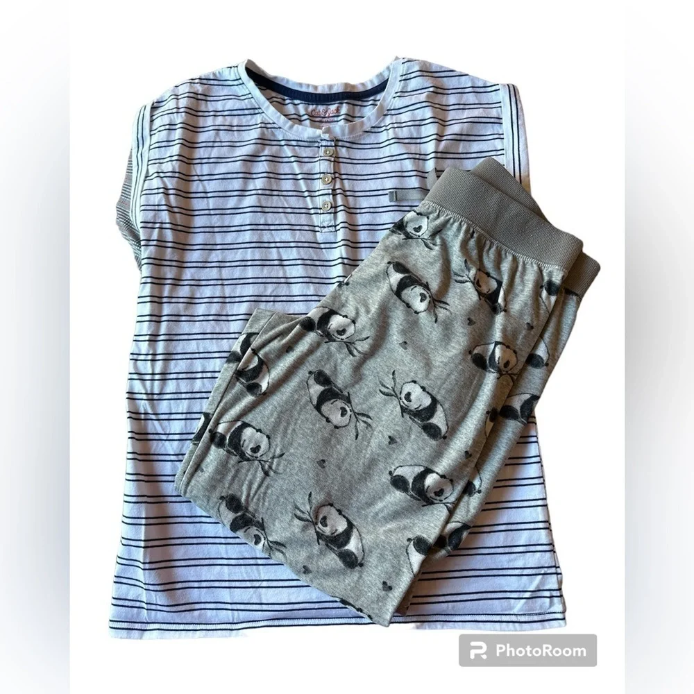 Girls 14/16 two piece set‎ panda joggers MUDD and cat & Jack top
